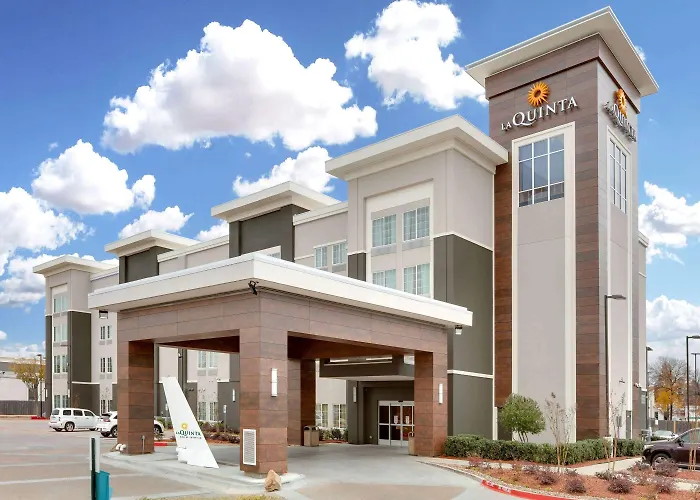 La Quinta By Wyndham Dallas Love Field